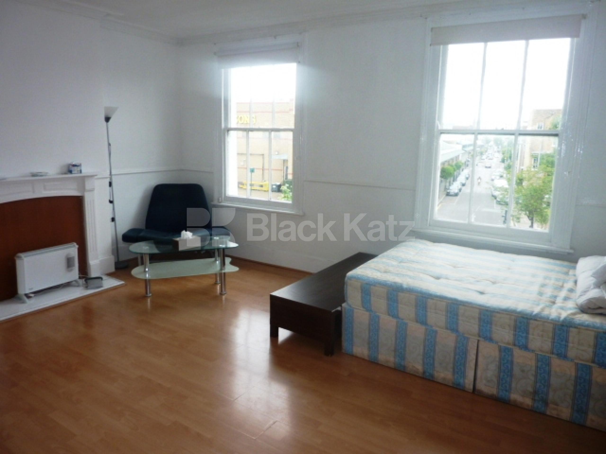 			NEW INSTRUCTION , 2 Bedroom, 1 bath, 1 reception House			 Tollington road, Holloway N7